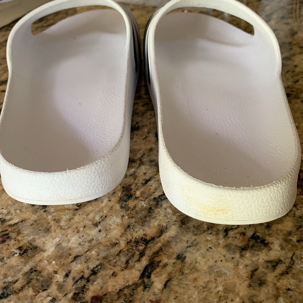 Adidas slides - Picture 8 of 10
